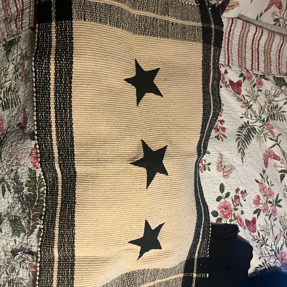 Primitive rug